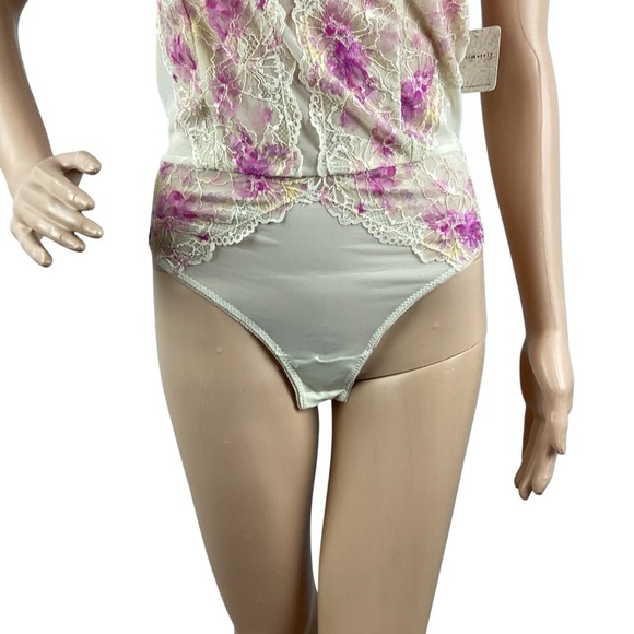 Free People Intimately Bodysuit Size M Off Shoulder Floral Lace Ivory Pink - Picture 3 of 9